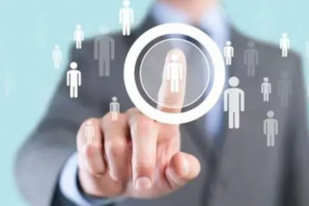 電子電路微型化升級,重慶獵頭公司指南PCB設計工程師招聘要點